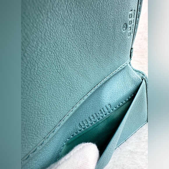 GUCCI 
Wonka Grain Calfskin Diana Tri-Fold Wallet Dusty Azure - Picture 5 of 15